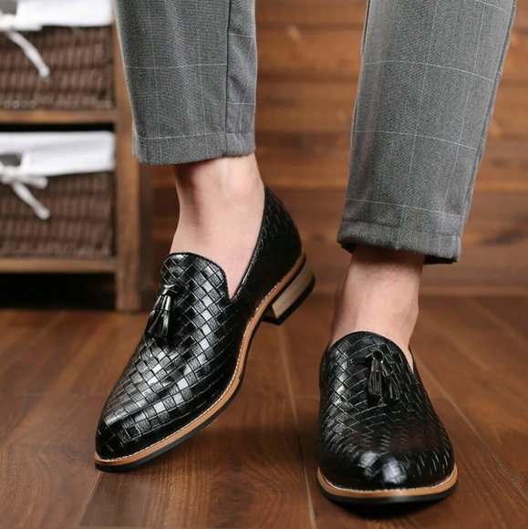 Men's Leather Loafers NWOT - Picture 3 of 13